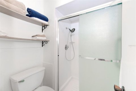 Casa en venta en Clearwater, Florida, 2 dormitorios, 82.31 m2 № 1378463 - foto 15