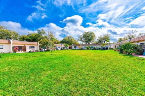 Casa en venta en Clearwater, Florida, 2 dormitorios, 82.31 m2 № 1378463 - foto 23