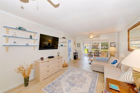Casa en venta en Clearwater, Florida, 2 dormitorios, 82.31 m2 № 1378463 - foto 9