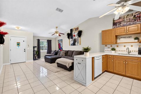 Commercial property in Edgewater, Florida 4 bedrooms, 188.96 sq.m. № 2430628 - photo 29