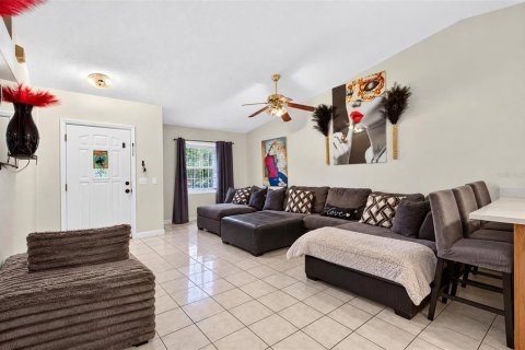 Commercial property in Edgewater, Florida 4 bedrooms, 188.96 sq.m. № 2430628 - photo 28