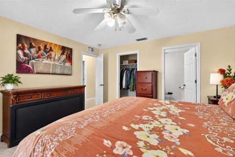 Commercial property in Edgewater, Florida 4 bedrooms, 188.96 sq.m. № 2430628 - photo 24
