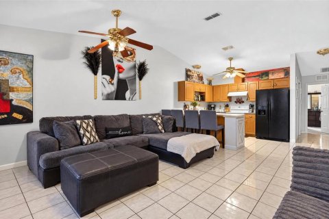 Commercial property in Edgewater, Florida 4 bedrooms, 188.96 sq.m. № 2430628 - photo 27