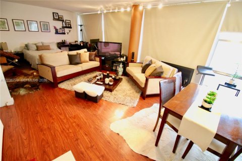 Снять в аренду кондоминиум в Майами-Бич, Флорида 62.99м2, № 2085063 - фото 11