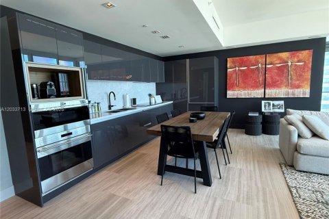 Купить кондоминиум в Майами, Флорида 2 спальни, 119.57м2, № 2085600 - фото 9