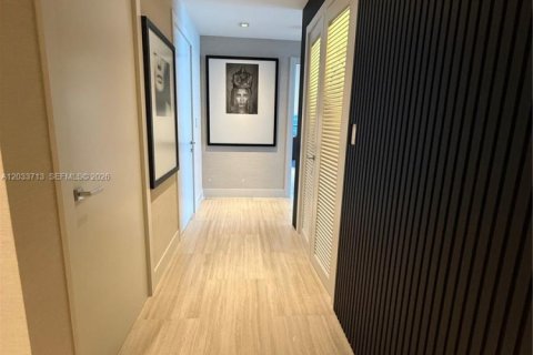 Купить кондоминиум в Майами, Флорида 2 спальни, 119.57м2, № 2085600 - фото 6