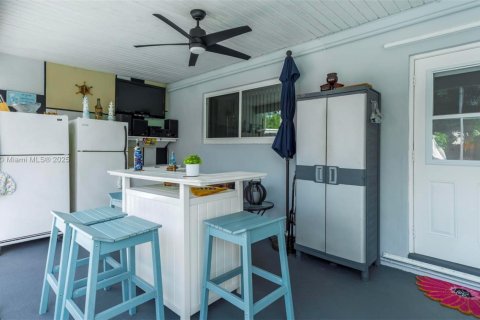 Casa en venta en Cutler Bay, Florida, 3 dormitorios, 120.49 m2 № 1979081 - foto 16