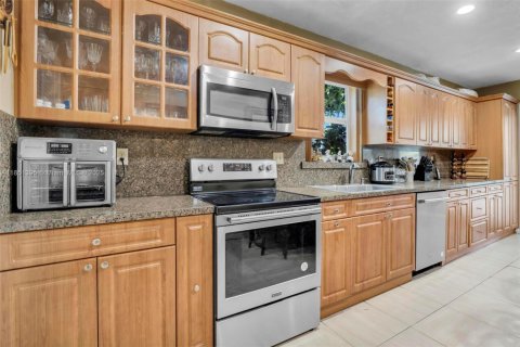 Casa en venta en Cutler Bay, Florida, 3 dormitorios, 120.49 m2 № 1979081 - foto 23