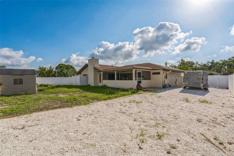 House in Bradenton, Florida 2 bedrooms, 142.7 sq.m. № 1749339 - photo 19