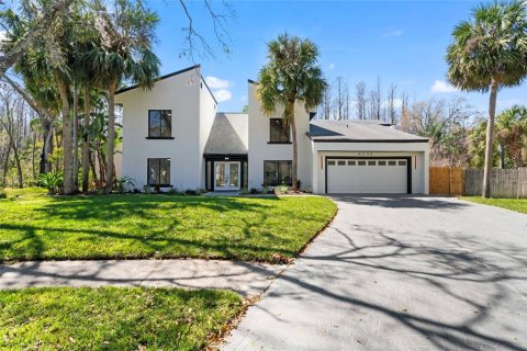 Villa ou maison à vendre à Tampa, Floride: 6 chambres, 423.45 m2 № 1524841 - photo 1