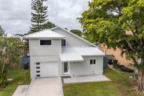 Villa ou maison à Delray Beach, Floride 3 chambres, 192.87 m2 № 2387800