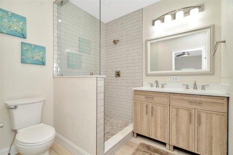 Купить виллу или дом в Сент-Питерсберг, Флорида 4 комнаты, 77.67м2, № 1522141 - фото 16