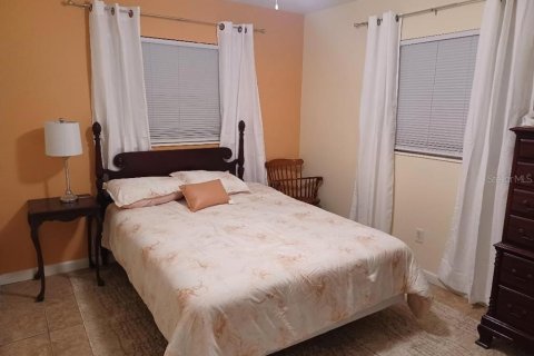 House in Winter Park, Florida 2 bedrooms, 92.9 sq.m. № 2202494 - photo 8