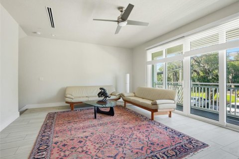 House in New Smyrna Beach, Florida 3 bedrooms, 324.97 sq.m. № 2233751 - photo 19