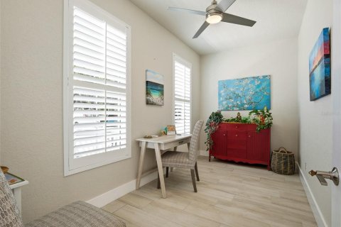 House in New Smyrna Beach, Florida 3 bedrooms, 324.97 sq.m. № 2233751 - photo 9