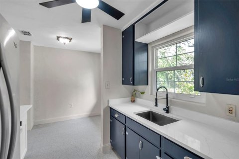 House in Clearwater, Florida 2 bedrooms, 123.37 sq.m. № 1653860 - photo 18