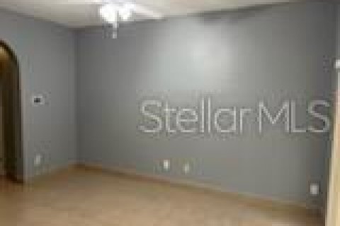 Townhouse in Orlando, Florida 4 bedrooms, 121.89 sq.m. № 2306697 - photo 4