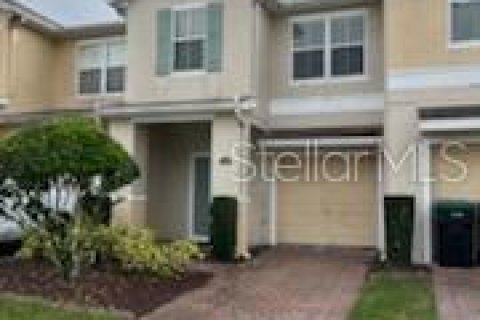 Adosado en Orlando, Florida 4 dormitorios, 121.89 m2 № 2306697