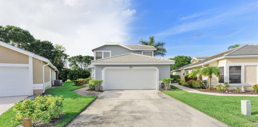 Villa ou maison à Lake Worth, Floride 3 chambres, 171.4 m2 № 2431366