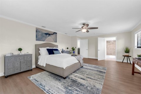 House in New Smyrna Beach, Florida 3 bedrooms, 242.29 sq.m. № 2166794 - photo 17