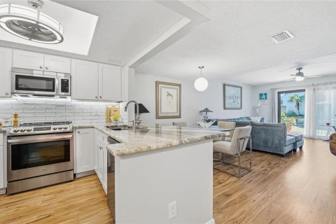 Condo in Saint Augustine, Florida, 2 bedrooms № 2103672 - photo 5