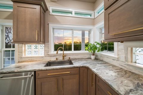 Villa ou maison à vendre à Seminole, Floride: 4 chambres, 264.4 m2 № 1912246 - photo 17