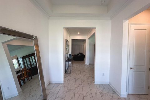 House in Oviedo, Florida 4 bedrooms, 244.89 sq.m. № 1755525 - photo 9