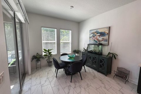 House in Oviedo, Florida 4 bedrooms, 244.89 sq.m. № 1755525 - photo 19