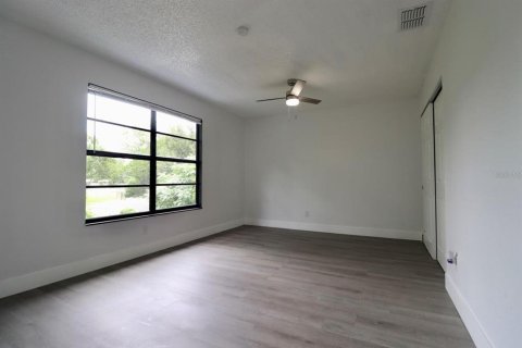 Touwnhouse à vendre à Seffner, Floride: 3 chambres, 115.66 m2 № 2416674 - photo 22