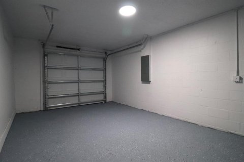Touwnhouse à vendre à Seffner, Floride: 3 chambres, 115.66 m2 № 2416674 - photo 4