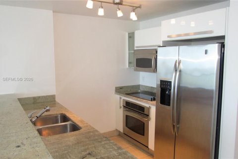 Condominio en venta en Miami, Florida, 1 dormitorio, 70.7 m2 № 2029857 - foto 5