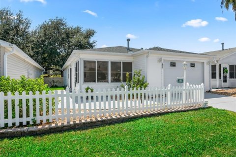 Villa ou maison à vendre à The Villages, Floride: 2 chambres, 107.4 m2 № 1905045 - photo 3