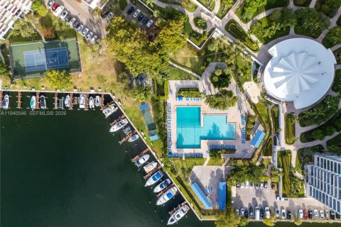 Copropriété à louer à Hallandale Beach, Floride: 2 chambres, 130.06 m2 № 2000688 - photo 26