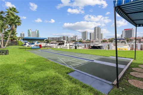 Copropriété à louer à Hallandale Beach, Floride: 2 chambres, 130.06 m2 № 2000688 - photo 22