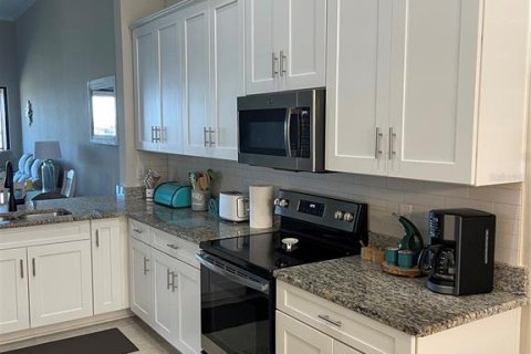 Condominio en alquiler en Bradenton, Florida, 2 dormitorios, 141.95 m2 № 1555173 - foto 6