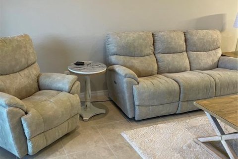 Condominio en alquiler en Bradenton, Florida, 2 dormitorios, 141.95 m2 № 1555173 - foto 11
