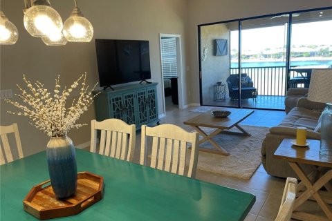 Condominio en alquiler en Bradenton, Florida, 2 dormitorios, 141.95 m2 № 1555173 - foto 8