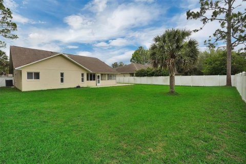 House in Palm Coast, Florida 4 bedrooms, 222.04 sq.m. № 1791873 - photo 27