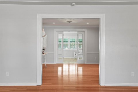House in Winter Park, Florida 3 bedrooms, 169.73 sq.m. № 1517396 - photo 7
