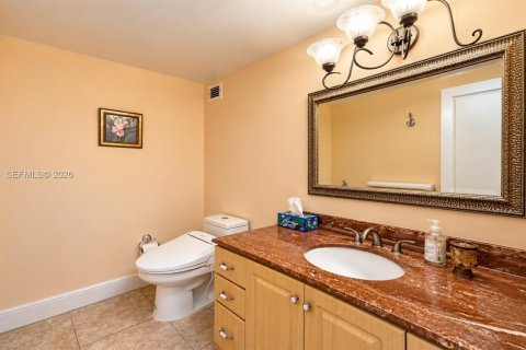 Copropriété à louer à Hallandale Beach, Floride: 1 chambre, 92.25 m2 № 2423292 - photo 12