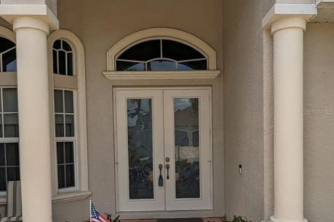 House in Cape Coral, Florida 4 bedrooms, 238.11 sq.m. № 1620300 - photo 5
