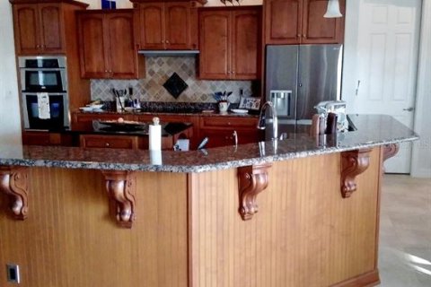 House in Cape Coral, Florida 4 bedrooms, 238.11 sq.m. № 1620300 - photo 11