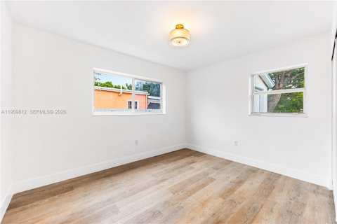 Villa ou maison à vendre à North Miami, Floride: 3 chambres, 92.9 m2 № 2020347 - photo 14