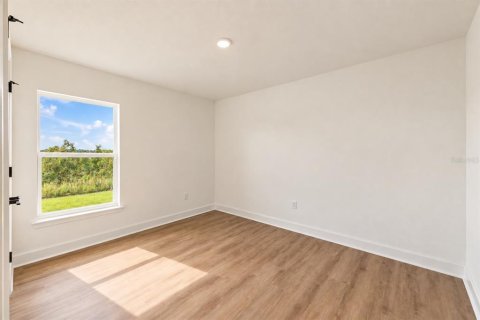 Villa ou maison à vendre à Weeki Wachee, Floride: 3 chambres, 146.79 m2 № 2389295 - photo 21