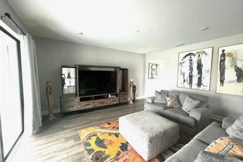 Casa en alquiler en Lakewood Ranch, Florida, 5 dormitorios, 245.08 m2 № 1796519 - foto 6