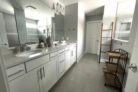 Casa en alquiler en Lakewood Ranch, Florida, 5 dormitorios, 245.08 m2 № 1796519 - foto 25