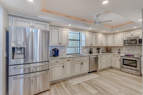 Condo in Tequesta, Florida, 3 bedrooms № 2158170 - photo 6