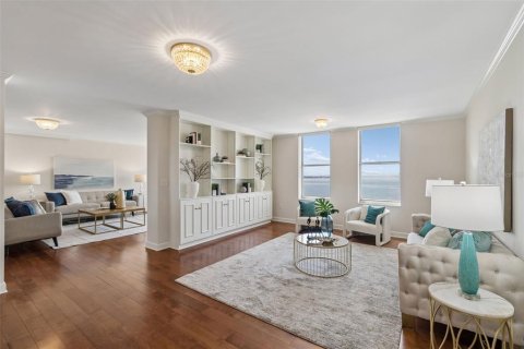 Condominio en venta en Tampa, Florida, 2 dormitorios, 242.66 m2 № 2225107 - foto 3