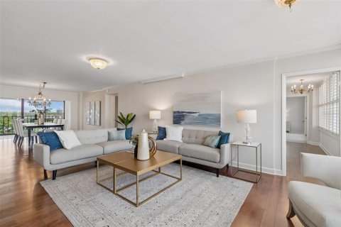 Condominio en venta en Tampa, Florida, 2 dormitorios, 242.66 m2 № 2225107 - foto 25