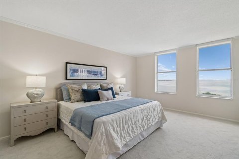 Condominio en venta en Tampa, Florida, 2 dormitorios, 242.66 m2 № 2225107 - foto 6
